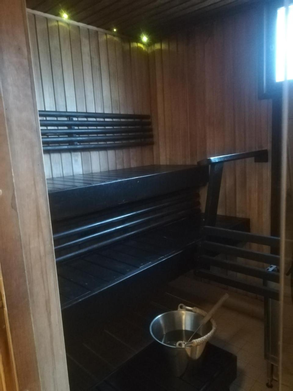 Gasthaus Henri Raisio 외부 사진